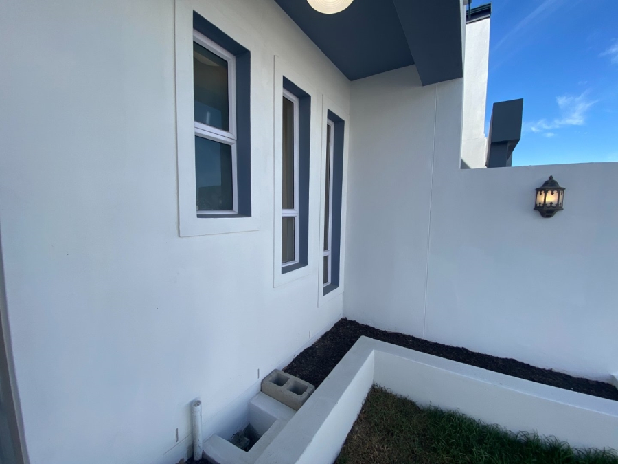 4 Bedroom Property for Sale in Sandown Western Cape